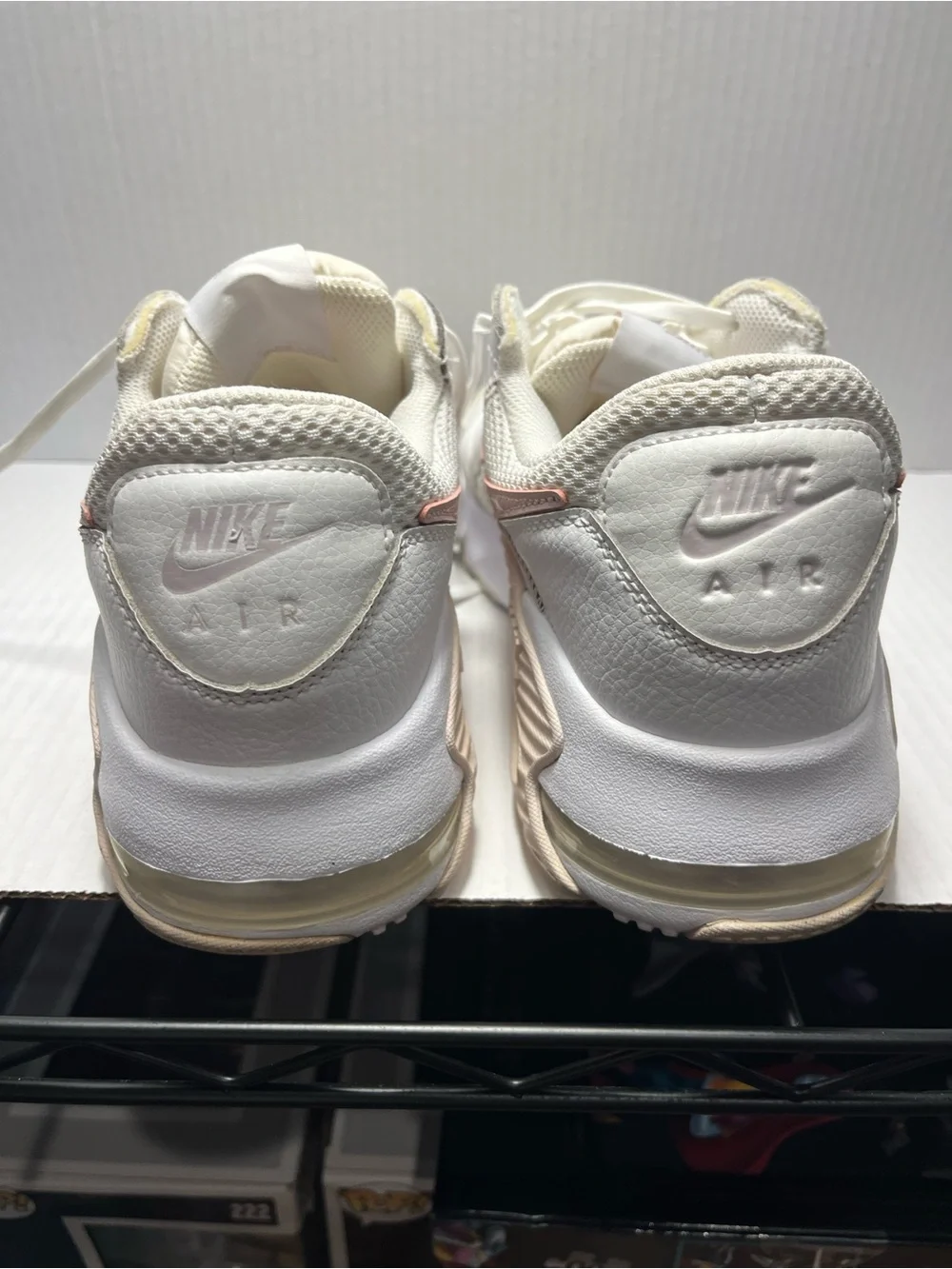 Nike Air Max Excee Womens White and Pink Shoe Size 11